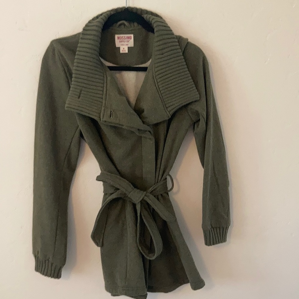 Mossino brand. Size Medium. Green